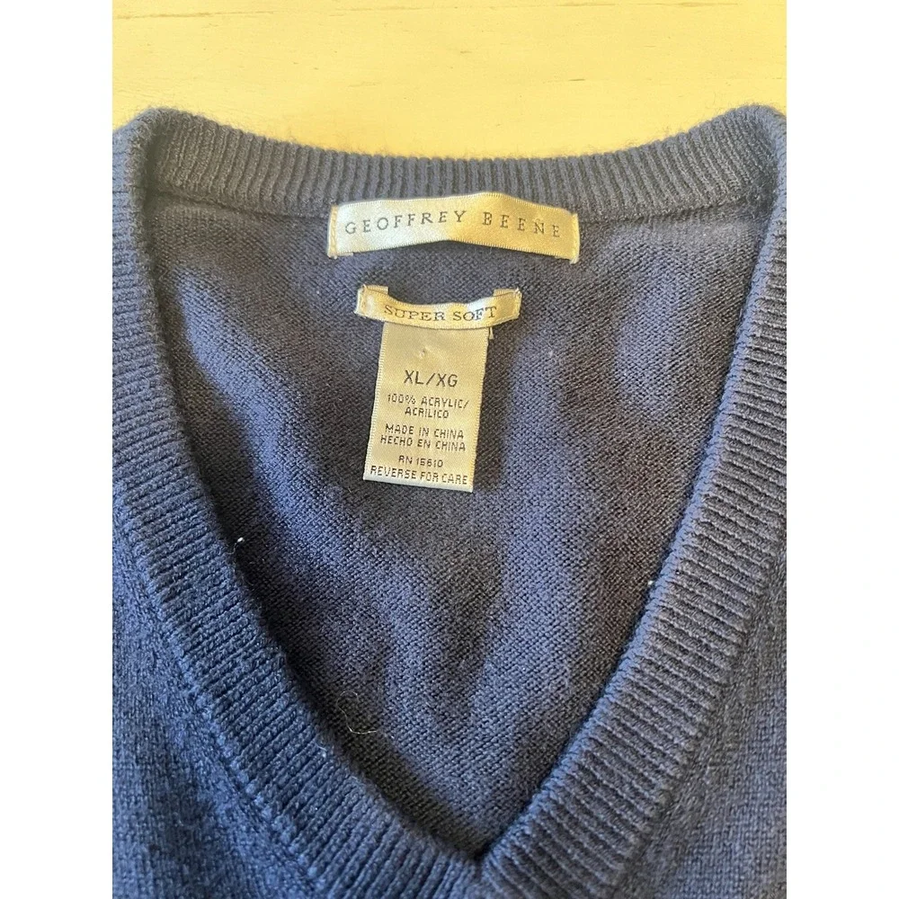Geoffrey Beene Mens XL Navy Blue Super Soft Cable‎ Knit V-Neck Sweater Vest